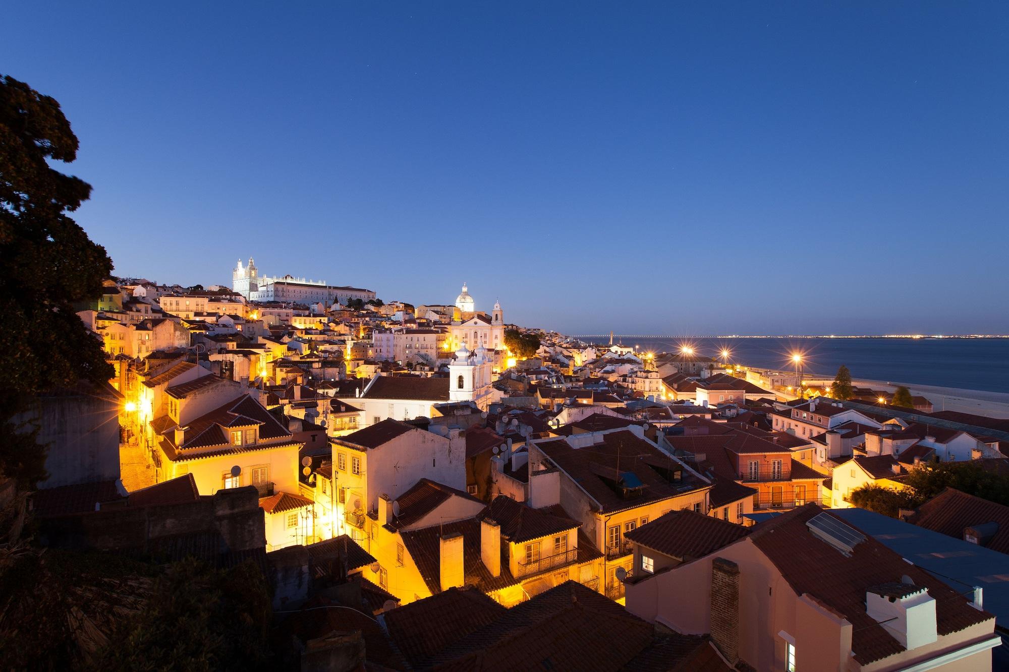 Memmo Alfama - Design Hotels (Adults Only) Lisboa Екстериор снимка
